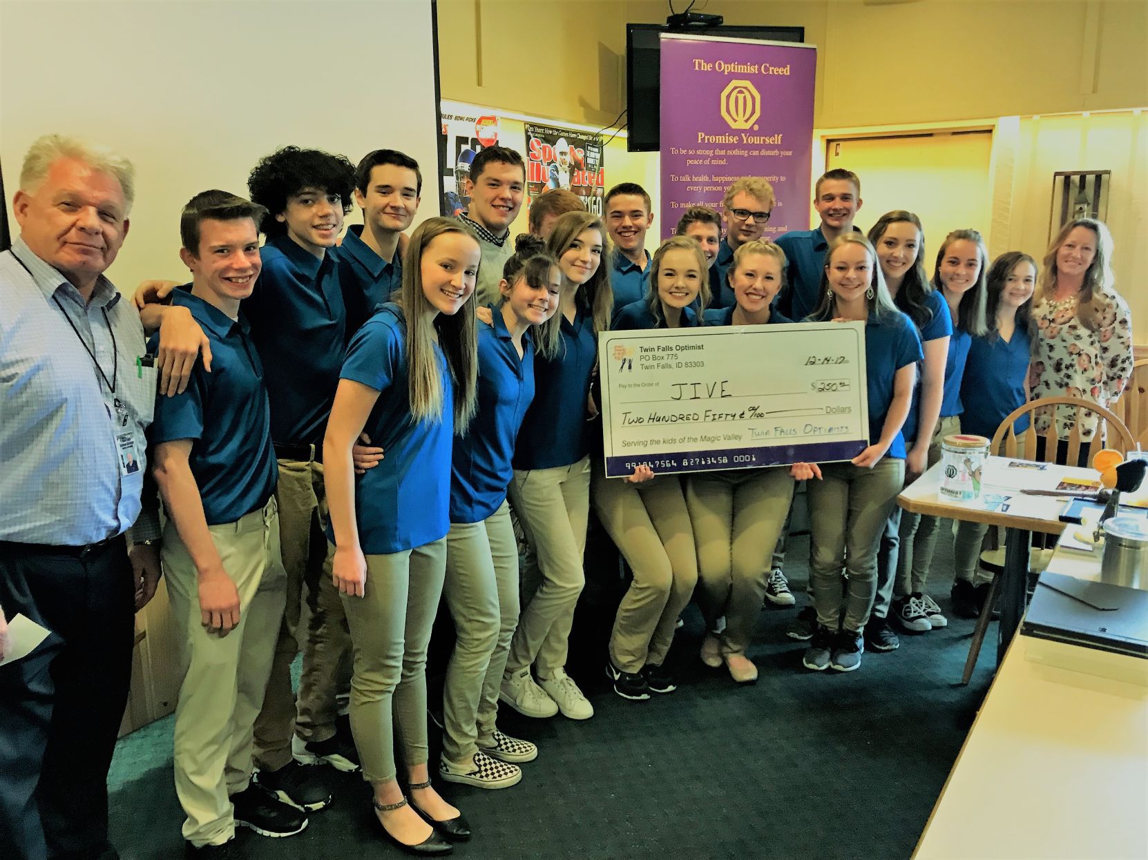 Jive performs for Optimist Club